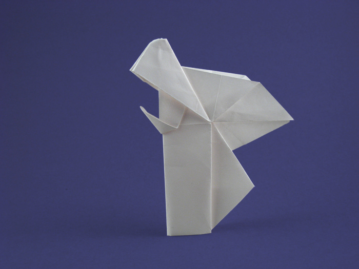 Origami Angel - praying by Niwa Taiko. Folded by Gilad Aharoni on giladorigami.com