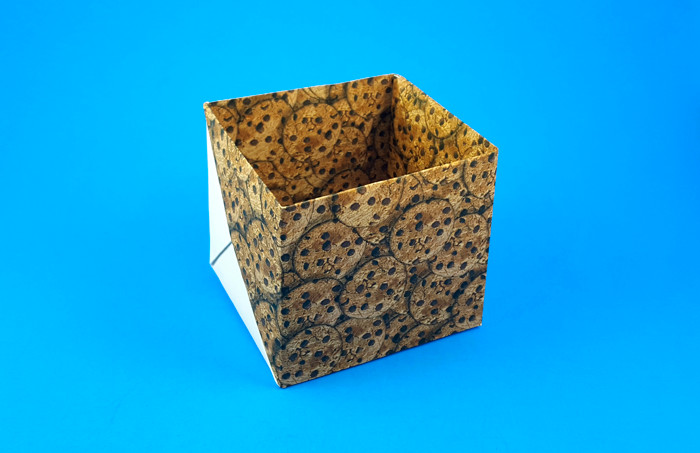 Origami Box by Giuseppe Baggi. Folded by Gilad Aharoni on giladorigami.com