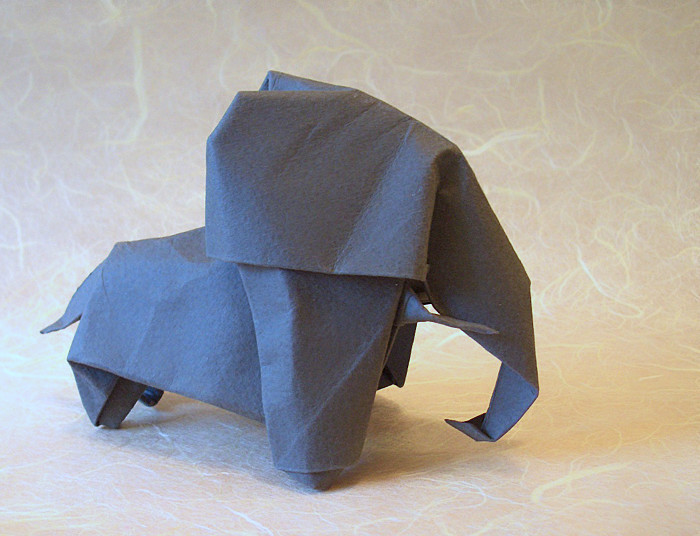 Origami Elephant by Akira Yoshizawa. Folded by Gilad Aharoni on giladorigami.com