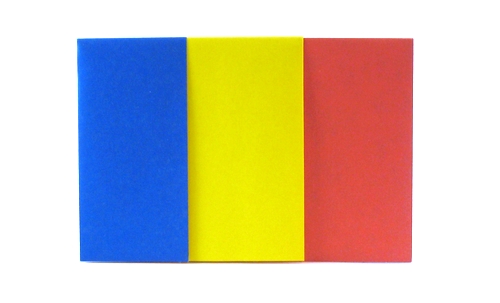 Origami Flag of Chad by Gilad Aharoni. Folded from 2 squares of duo origami paper by Gilad Aharoni on giladorigami.com