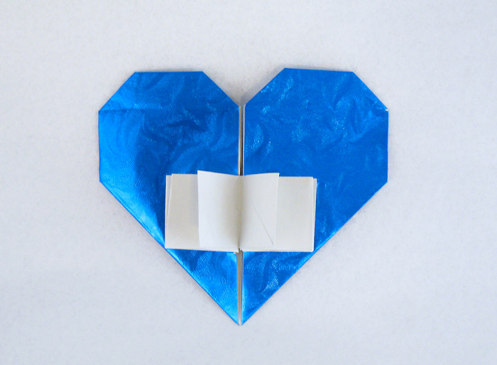 Origami Book of love by Francis Ow. Folded by Gilad Aharoni on giladorigami.com