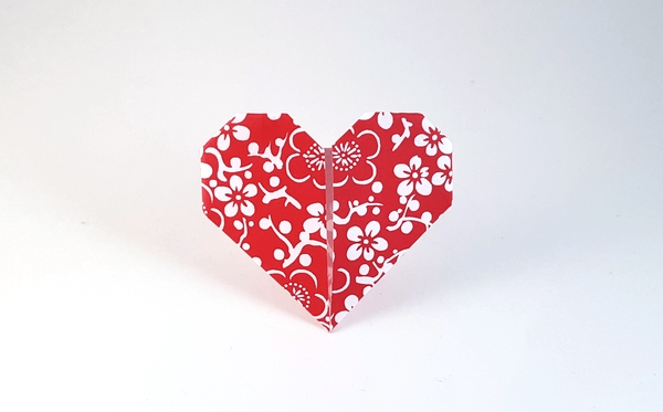 Origami Heart by Florence Temko. Folded from a rectangle of origami paper by Gilad Aharoni on giladorigami.com