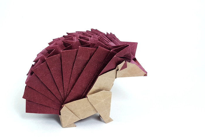 Origami Hedgehog by Imai Yudai. Folded by Gilad Aharoni on giladorigami.com