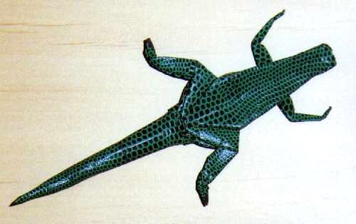 Origami Lizard by Max Hulme. Folded by Gilad Aharoni on giladorigami.com