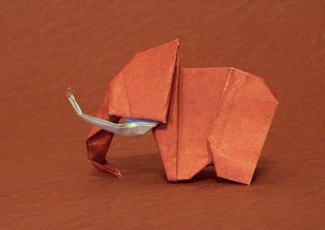 Origami Mammoth by Makoto Yamaguchi. Folded by Gilad Aharoni on giladorigami.com