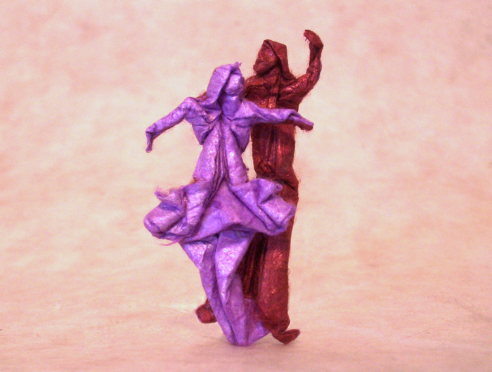 Origami Nureyev and Fonteyn by Neal Elias. Folded by Gilad Aharoni on giladorigami.com