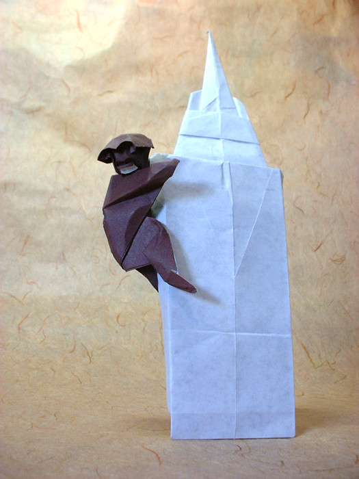 Origami En route to the observatory by Marc Kirschenbaum. Folded from a square of origami paper by Gilad Aharoni on giladorigami.com