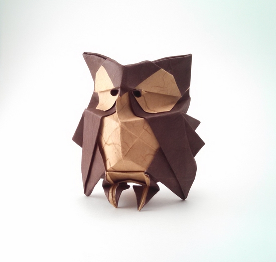 Origami Owl by Roman Diaz. Wet folded from a square of double-sided mulberry paper by Gilad Aharoni on giladorigami.com