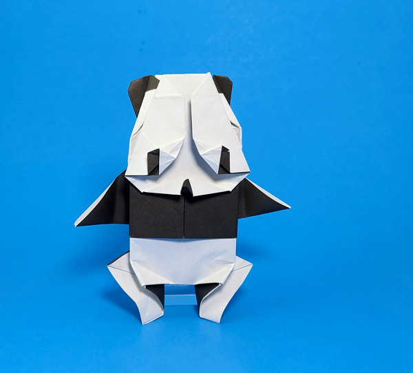 Origami Panda by Masa. Folded from a square of origami paper by Gilad Aharoni on giladorigami.com