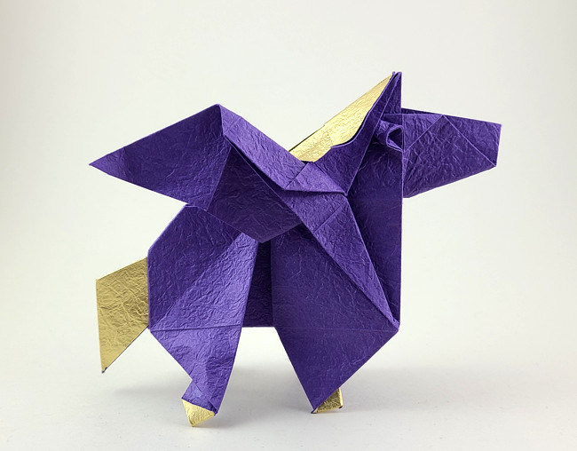 Origami Pegasus by Imai Yudai. Folded from a square of Deluxe Washi origami paper by Gilad Aharoni on giladorigami.com