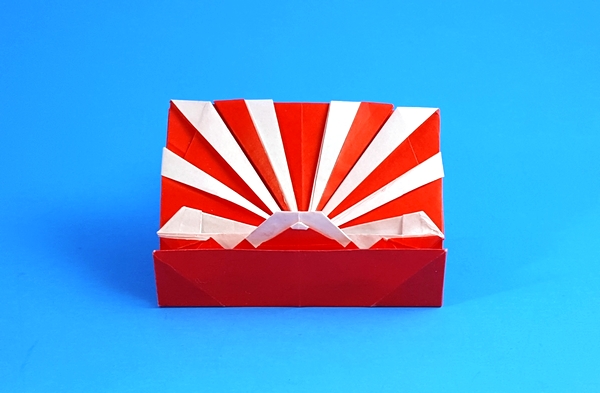 Origami The rising sun by Djordje Jovanovic. Folded from a square of origami paper by Gilad Aharoni on giladorigami.com