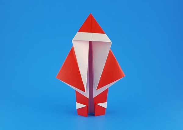 Origami Santa Claus 1 by Francesco Miglionico. Folded from a square of origami paper by Gilad Aharoni on giladorigami.com