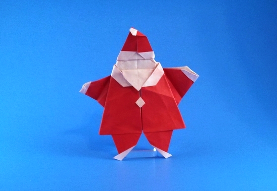 Origami Santa Claus by Peter Engel. Folded from a square of origami paper by Gilad Aharoni on giladorigami.com