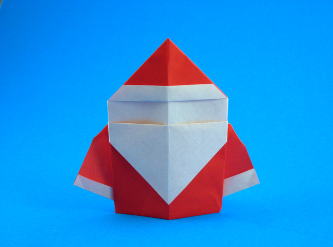 Origami Santa Claus 2 by Fumiaki Shingu. Folded from a square of origami paper by Gilad Aharoni on giladorigami.com