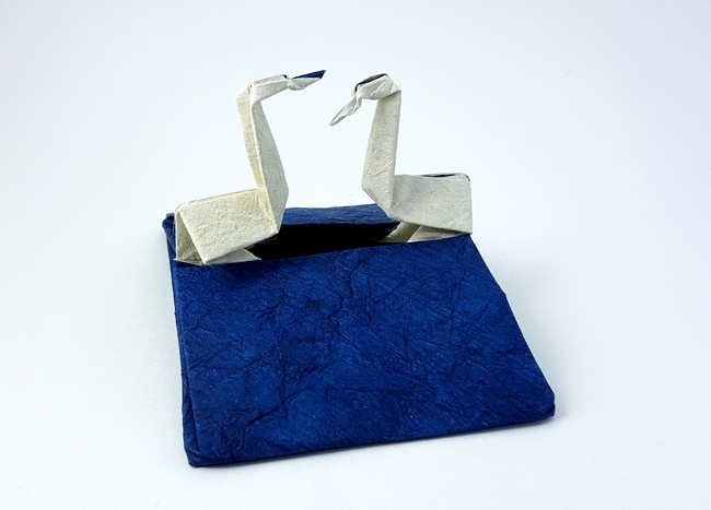 Origami Swan couple card by Sy Chen. Folded by Gilad Aharoni on giladorigami.com
