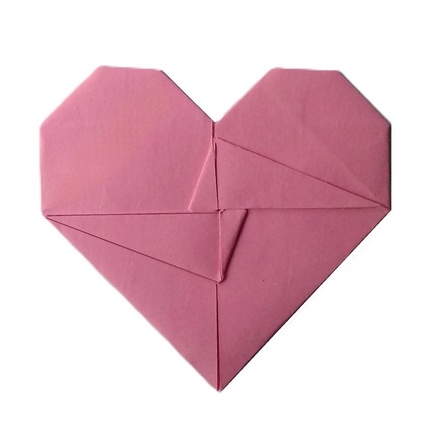 Origami Heart with knot by Anja Duvendack on giladorigami.com