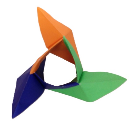 Origami Propeller by Michel Grand on giladorigami.com