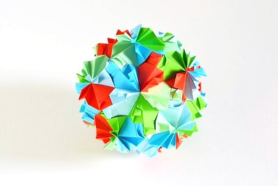 Origami Aquileia by Byriah Loper on giladorigami.com