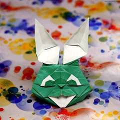 Origami Bunny head by Park Jong Woo on giladorigami.com