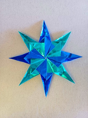 Origami Sun star by Enrica Dray on giladorigami.com