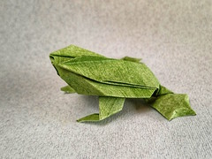 Origami Frog by Rob Snyder on giladorigami.com