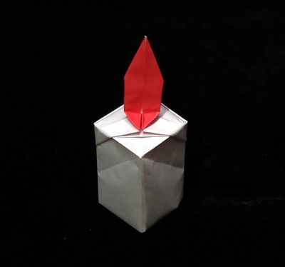 Origami Candle by Mitsuda Shigeru on giladorigami.com