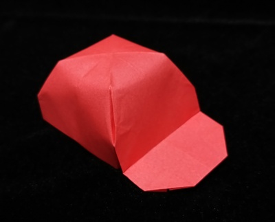 Origami Cap by Shimomura Miyoko on giladorigami.com
