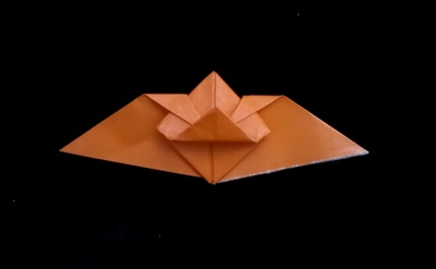 Origami Helmet with wings by Koya Ohashi on giladorigami.com