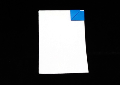 Origami Paper clip with pockets by Shirai Kazuko on giladorigami.com