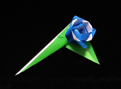 Origami Rose by Ted Norminton on giladorigami.com