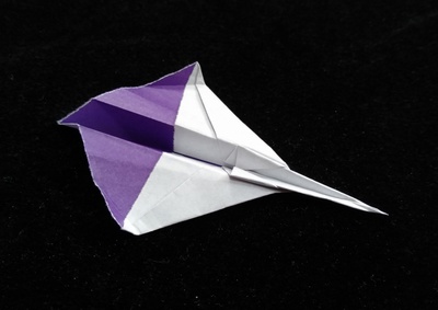 Origami SST airplane by James M. Sakoda on giladorigami.com