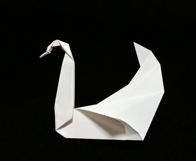 Origami Swan by Matsumura Kiyomi on giladorigami.com