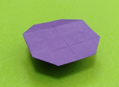 Origami Table by Satoshi Takagi on giladorigami.com