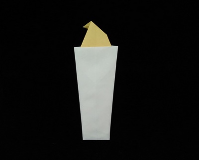 Origami Candle by Takekawa Seiryo on giladorigami.com
