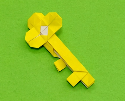 Origami Key by Isono Yoko on giladorigami.com