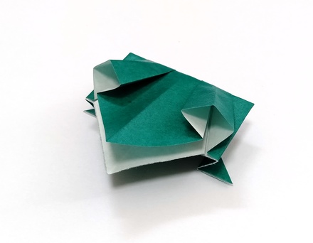 Origami Looping frog by Umemoto Yoshihiro on giladorigami.com