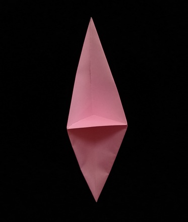 Origami One shelf ornament by Maria Coplit on giladorigami.com