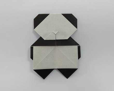 Origami Panda by Aoyagi Shoko on giladorigami.com