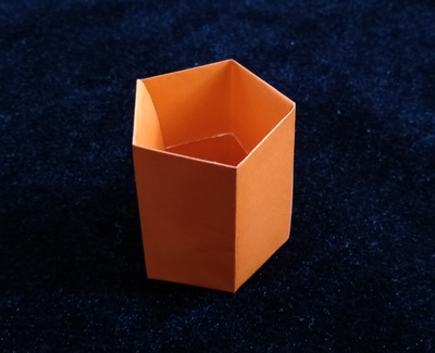 Origami Pentagonal prism by Miyuki Kawamura on giladorigami.com