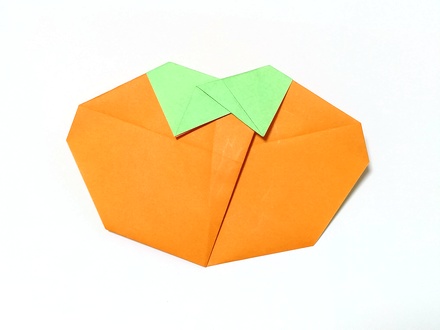 Origami Persimmon by Yamada Katsuhisa on giladorigami.com