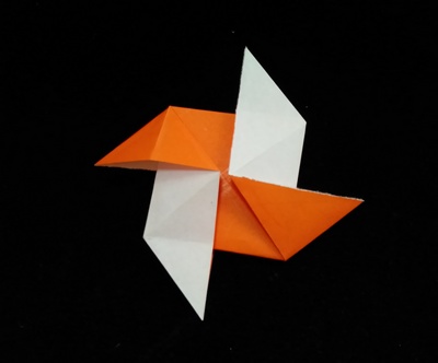 Origami Pinwheel by Traditional on giladorigami.com