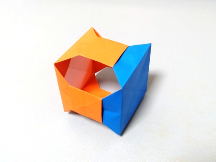 Origami Ribbon cube by Aoyagi Shoko on giladorigami.com