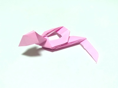 Origami Snake by Matsuno Yukihiko on giladorigami.com